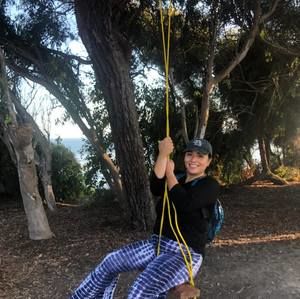 Meet your Posher, Elizabeth